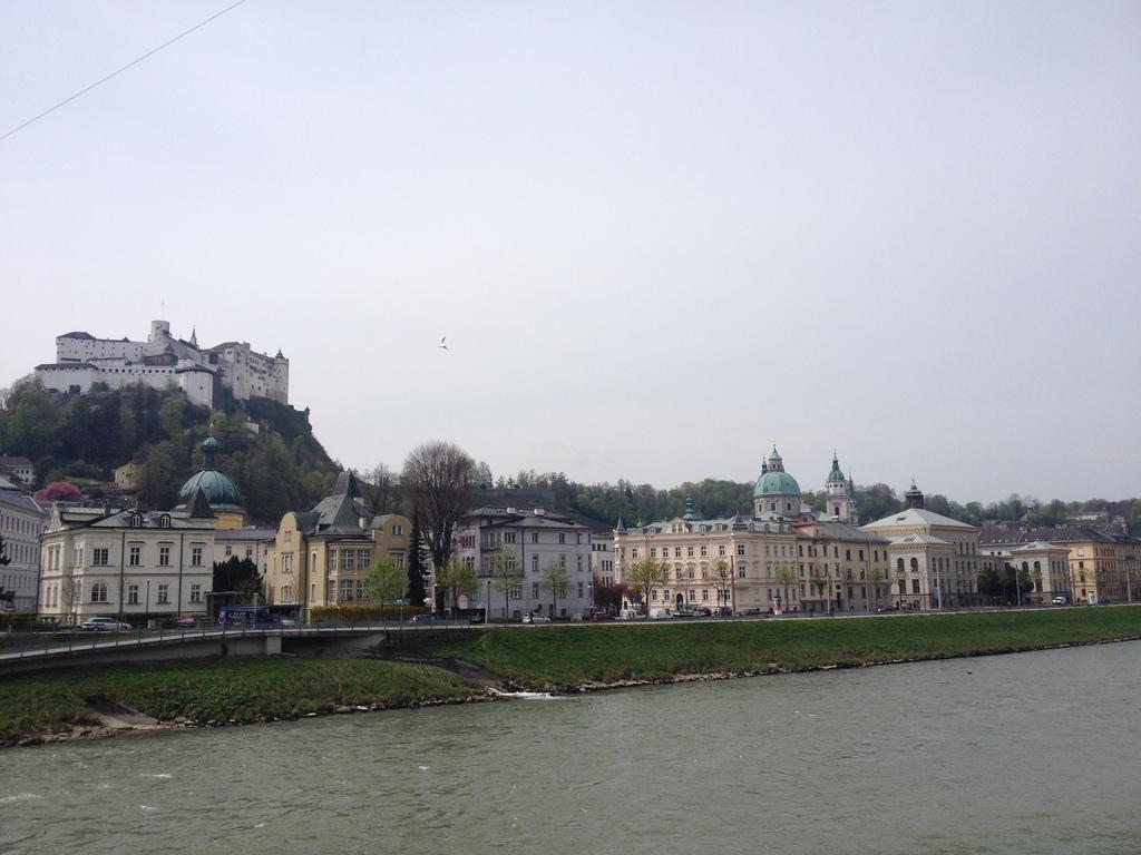 Sarah's Altstadt Oase Salzburg Exterior foto